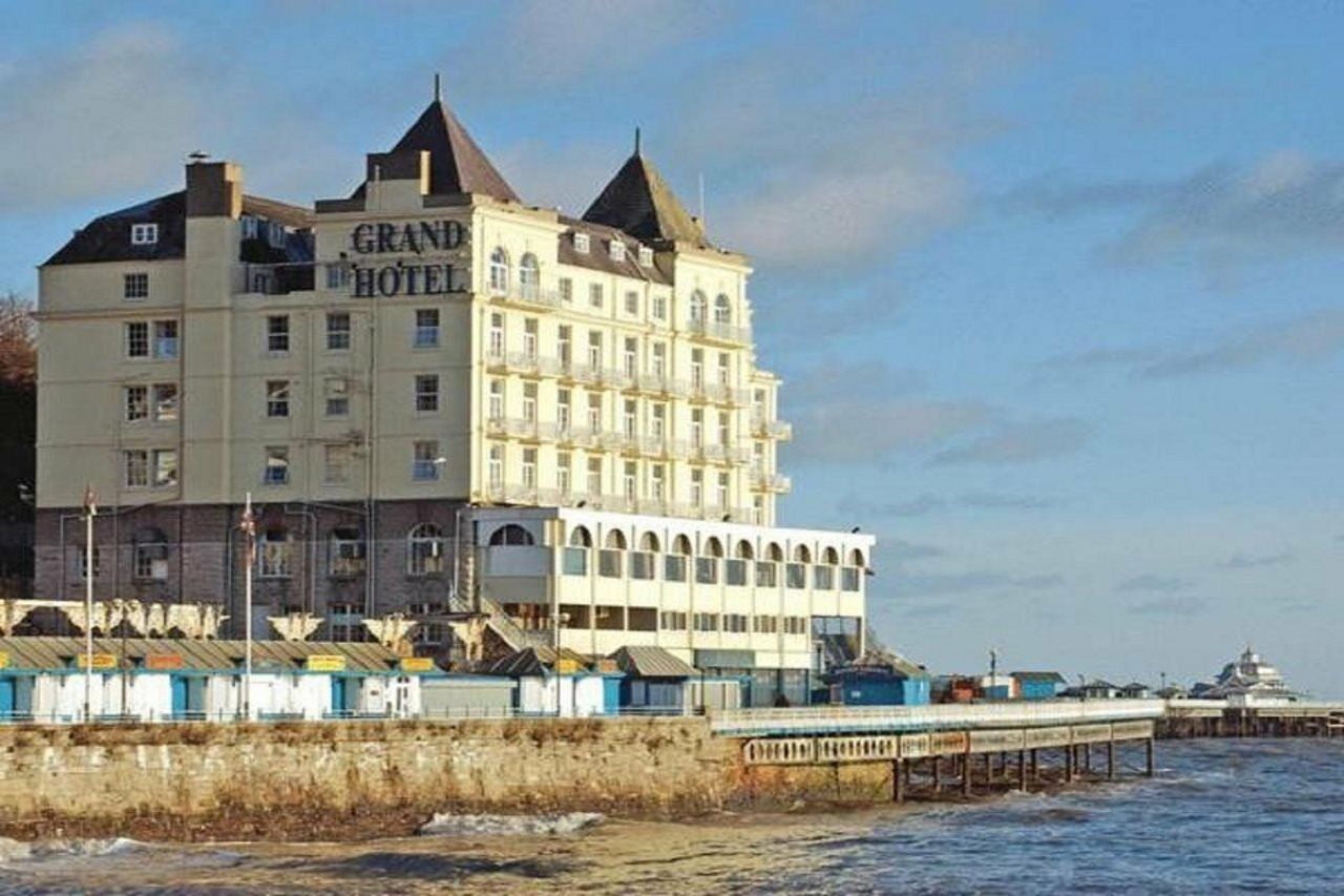 The Grand Hotel Llandudno Exterior photo